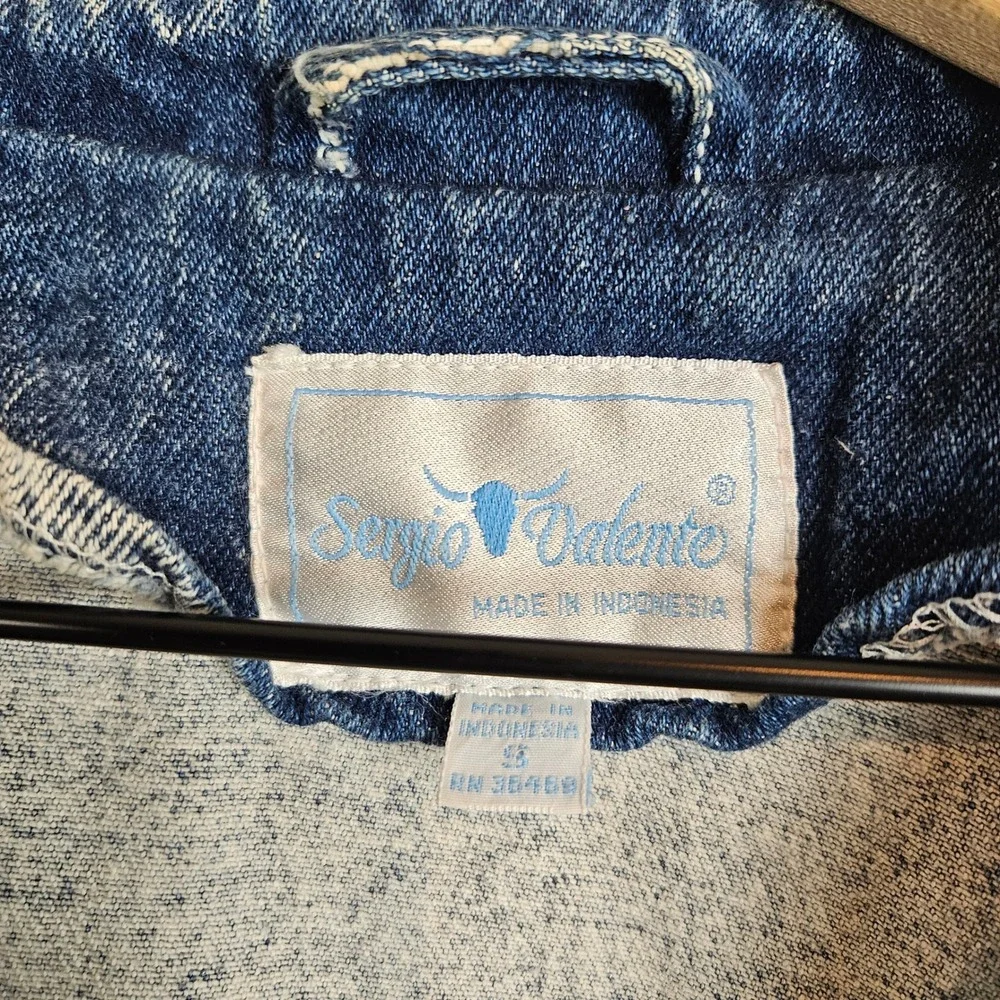 Sergio Valente acid-washed blue‎ denim jacket white leather fringe trim, size S - Picture 5 of 7